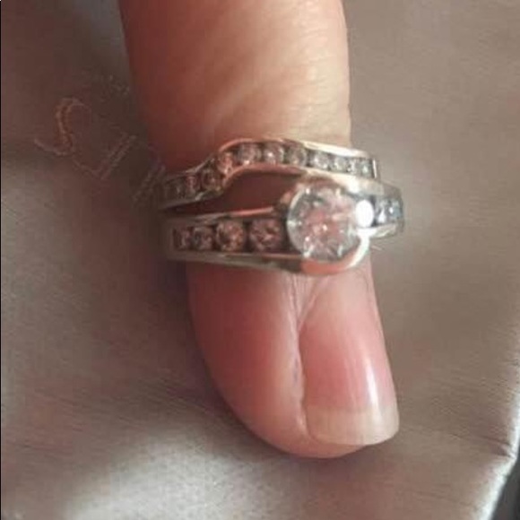 Bridal ring set - Picture 2 of 2